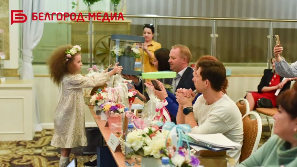 Белгородка Олеся Кренева победила в проекте «Новые возможности» и открыла цветочную мастерскую