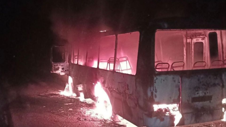 Пять человек пострадали при атаке дрона на автобус в Грайворонском округе