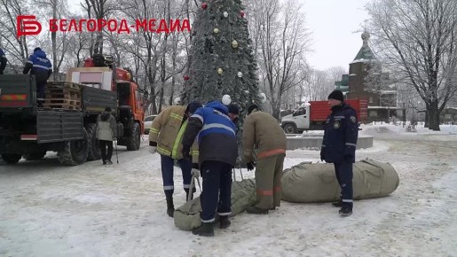 В Белгороде провели тренировку по развёртыванию мобильного пункта обогрева