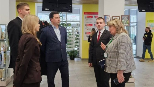 ������ ������� �������� ������