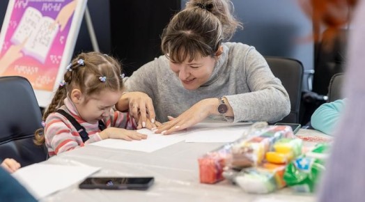 Мир на кончиках пальцев. Белгородцы оценили книги и картины для незрячих людей