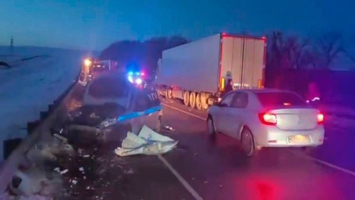 На трассе Белгород-Курск произошло смертельное ДТП с участием фуры и патруля ГИБДД