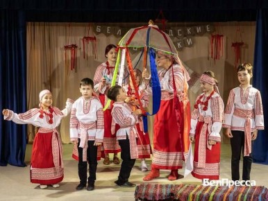 Анна Куташова: Вчера побывала на удивительном мероприятии — спектакле «Белгородские потешки»