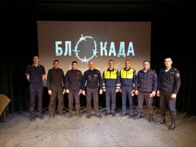 В День воинской славы России - День полного освобождения Ленинграда от фашистской блокады - молодые сотрудники ОМВД России по Белгородскому району приняли участие в литературно-музыкальной композиции «Подвиг Ленинграда»