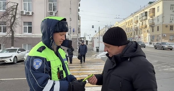 В Белгородской области автоинспекторы напоминают о важности соблюдения ПДД