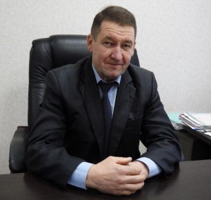 Татьяна Киричкова: Сегодня поздравления с Днём рождения принимает руководитель территориальной поселковой администрации «Посёлок Ровеньки» Администрации Ровеньского муниципального округа — Александр Анатольевич Хлапонин!