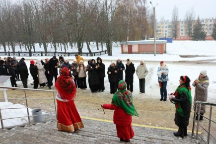 Олег Медведев: Проект «Яковлевские АРТ-сезоны», получивший поддержку Президентского фонда культурных инициатив, предоставил уникальную возможность каждому гостю нашей Центральной библиотеки посетившему вареничный квест...