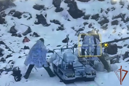 Росгвардия показала кадры работы наземных робототехнических комплексов в районах проведения специальной военной операции