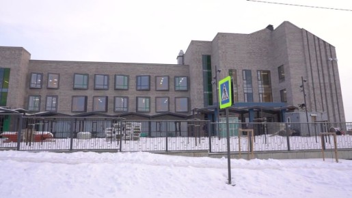 Вячеслав Гладков объяснил, почему из-за морозов не закрывают белгородские школы