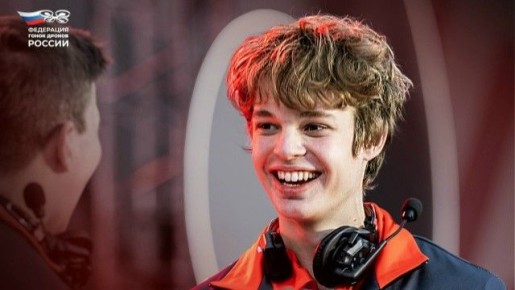 Белгородец Кирилл Лобань стал лучшим пилотом дронов 2025 года