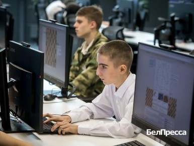 В Белгородской области определили лучших киберспортсменов среди школьников