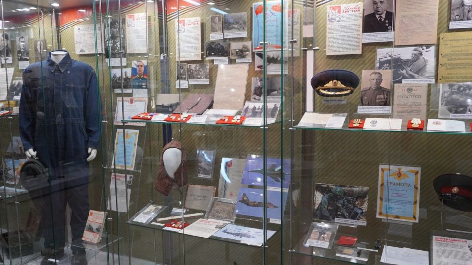 В Белгородском государственном историко-краеведческом музее экспонируется выставка-репортаж «ОСVОбодители...»