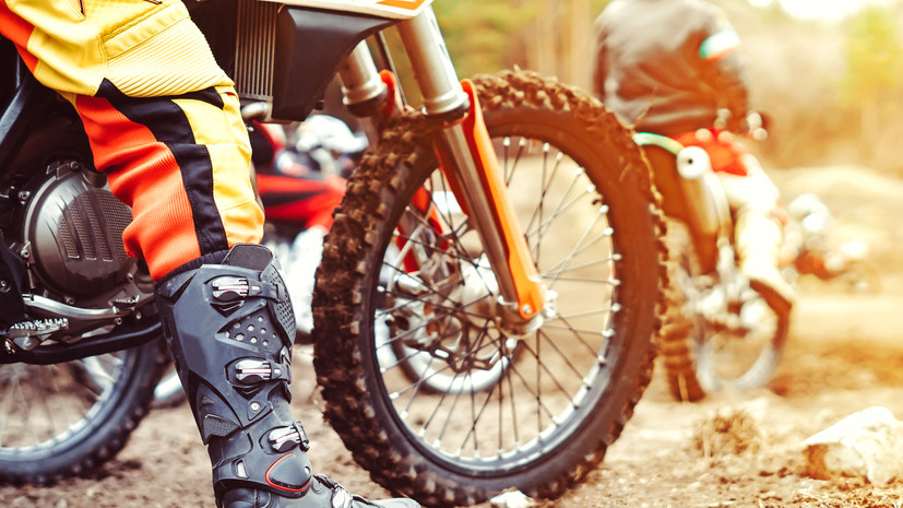 В Казани задержали подростка на питбайке за езду без прав