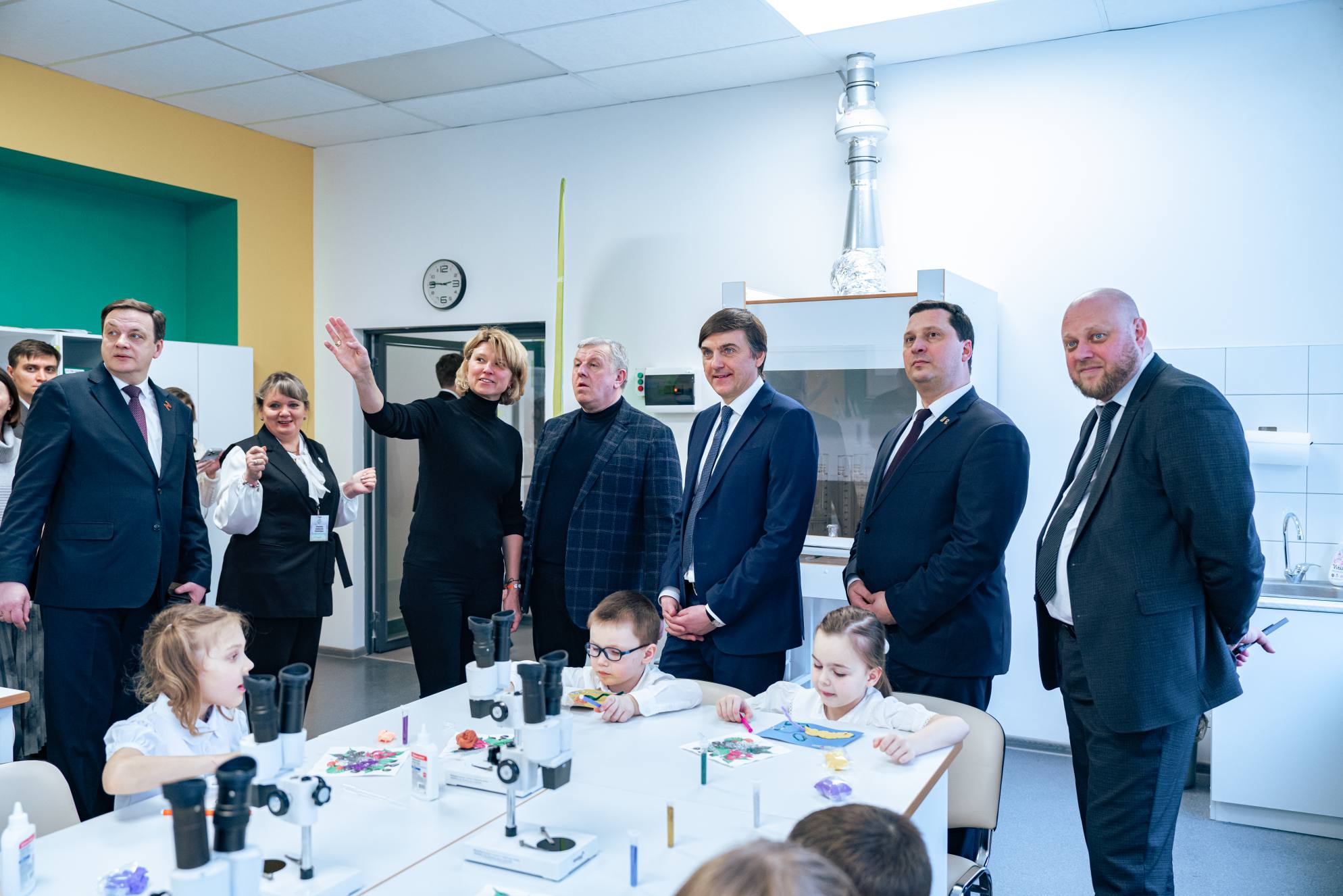 Оксана Лут и Сергей Кравцов ознакомились с развитием аграрного образования в Белгородской области