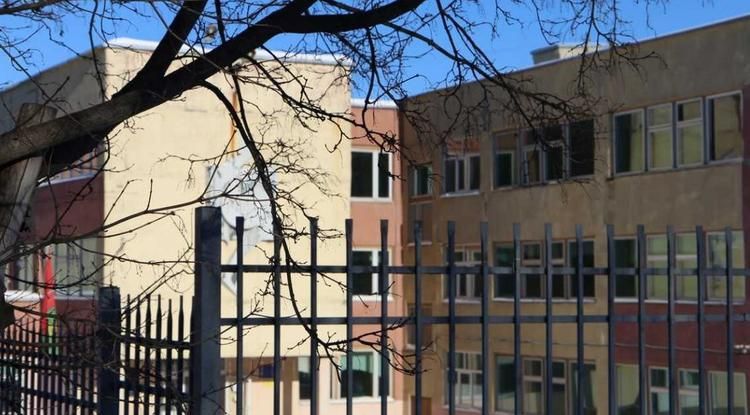 � ������ ������ ���������� ������������� ����� � 2. � ������� ��������� � ������