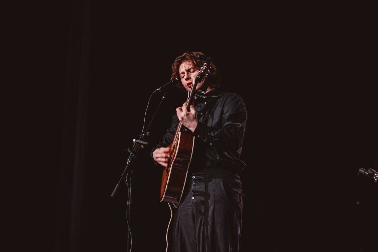 Татьяна Киреева: Благотворительный акустический концерт группы «Бонд с кнопкой» в День православной молодёжи — замечательное событие для не самых простых дней, которые сейчас переживает наш любимый Белгород