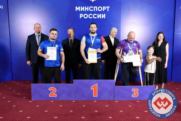 Белгородец выиграл чемпионат России по армрестлингу