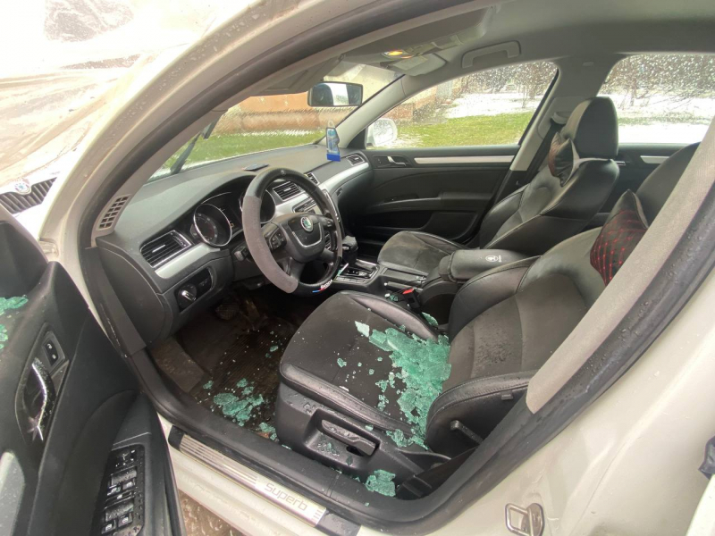 В Белгородском округе полицейские задержали подозреваемого в краже видеорегистратора из автомобиля