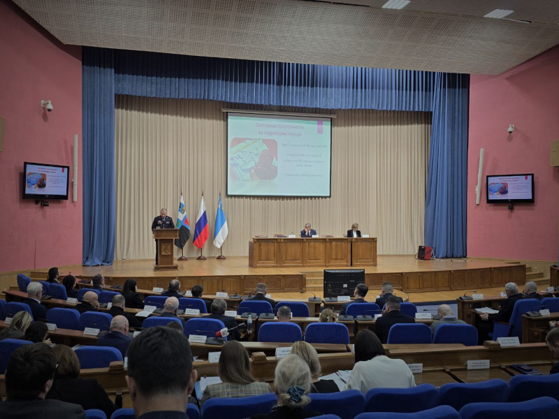 Начальник УМВД России по г. Белгороду выступил на сессии горсовета с отчетом о результатах оперативно-служебной деятельности за 2025 год