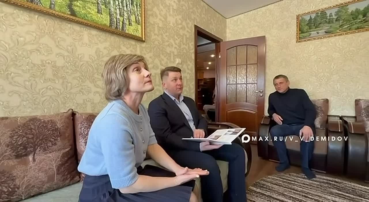 Валентин Демидов: Светлая память и вечная гордость! Навестил накануне Дня защитника Отечества семью лейтенанта Владислава Михайличенко