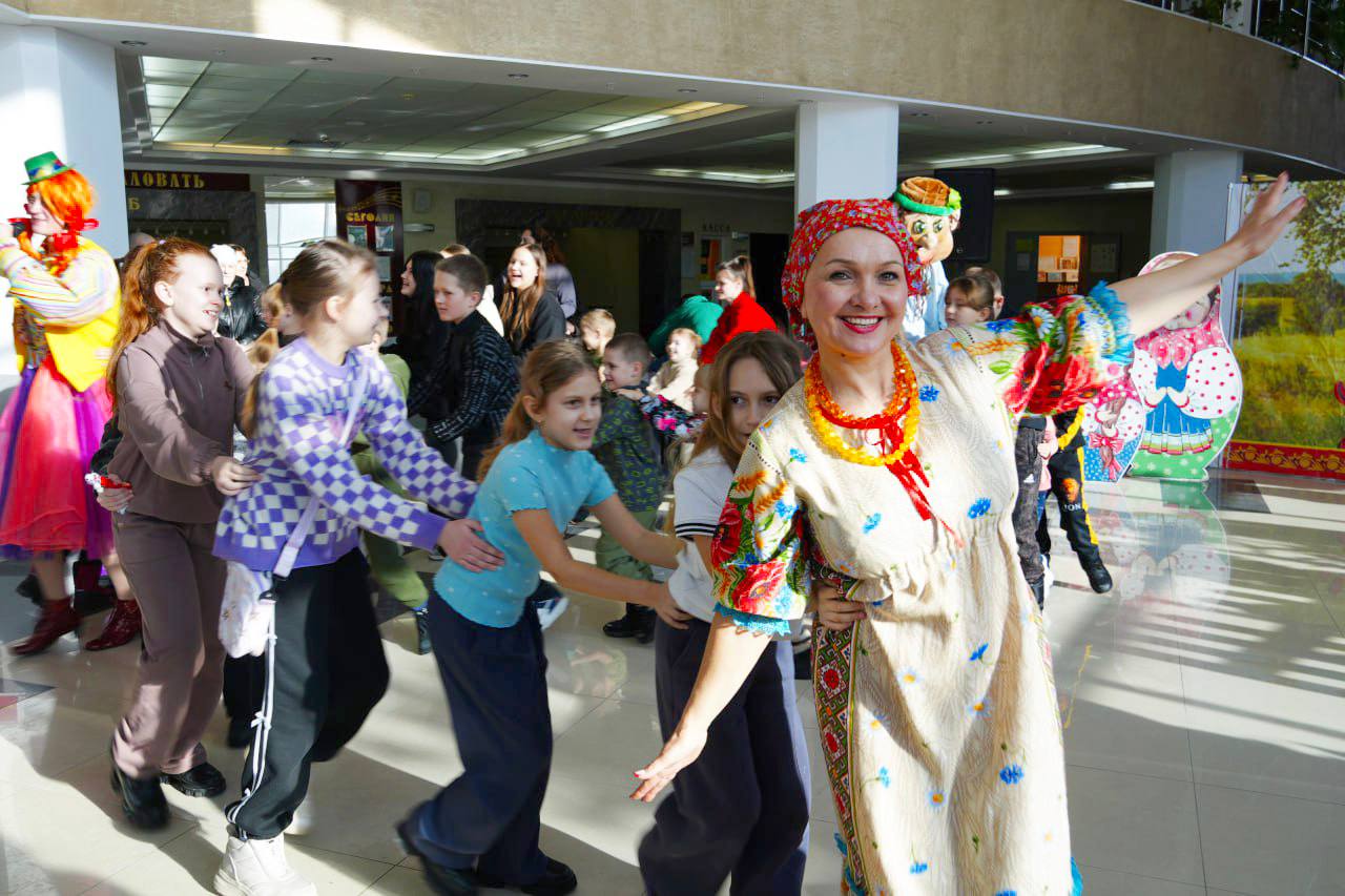 Андрей Миськов: Сегодня, в фойе Центра культурного развития развернулось настоящее народное гулянье «Широкая Масленица»