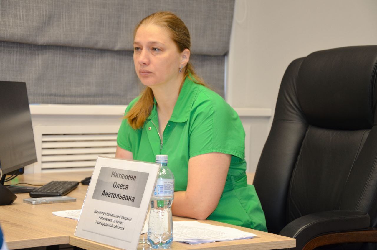 Уважаемые краснояружцы!. Министр социальной защиты населения и труда Белгородской области Олеся Митякина проведёт выездной приём граждан в нашем округе