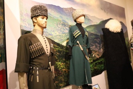 В Белгородской области открылась выставка о боевом братстве народов России