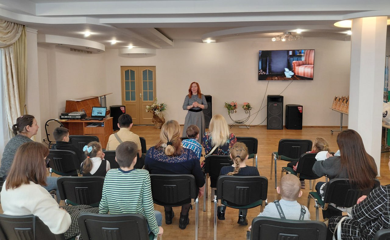 Галина Пятых: Друзья, сегодня произошло событие, которое наполнило наши сердца теплом