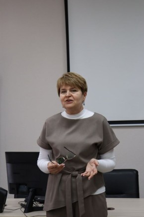 ������ �����: � ����� �� ��-������. ����� ��� 30 �������� 10-11 ������� ����������� ������ �. ��������� �������� ������ ������������ � ������������� ��������