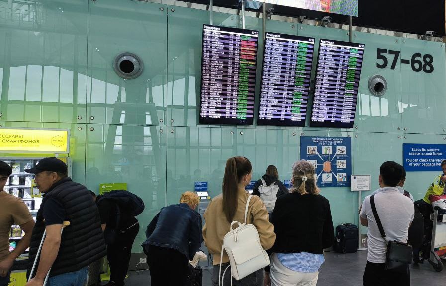 Как действовать при задержке рейса и вернуть деньги