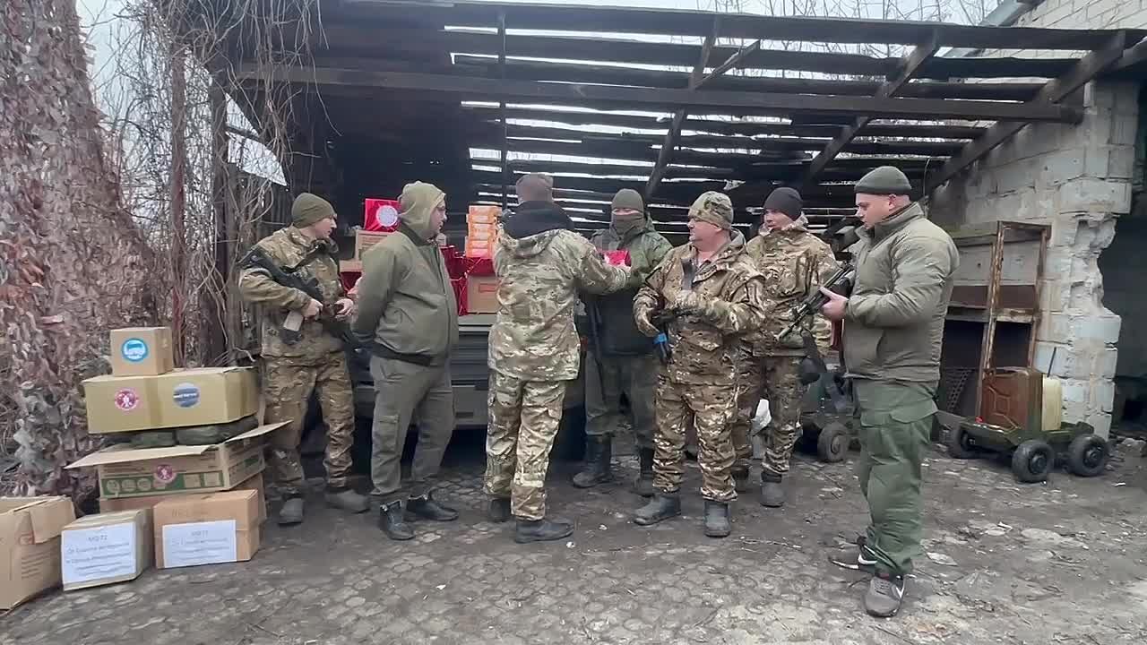 Вчера на мероприятии было много интересных выступлений, и нам хочется поделиться этим с вами, поэтому мы запускаем серию постов, в которых подробнее расскажем о наших спикерах и темах, которые они поднимали