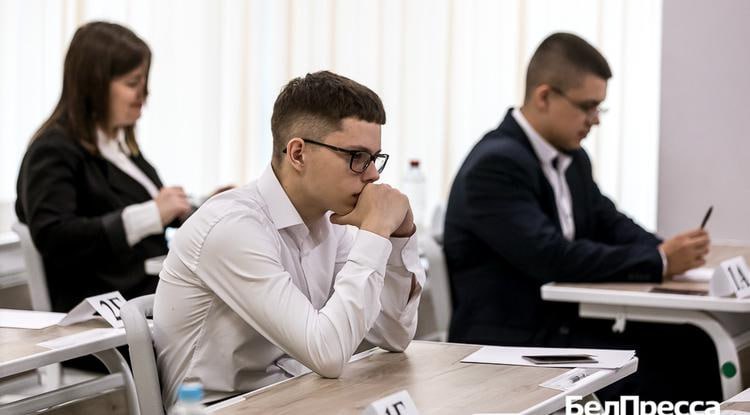 Стали известны белгородские школы, в которых разрешат не сдавать ЕГЭ и ГИА