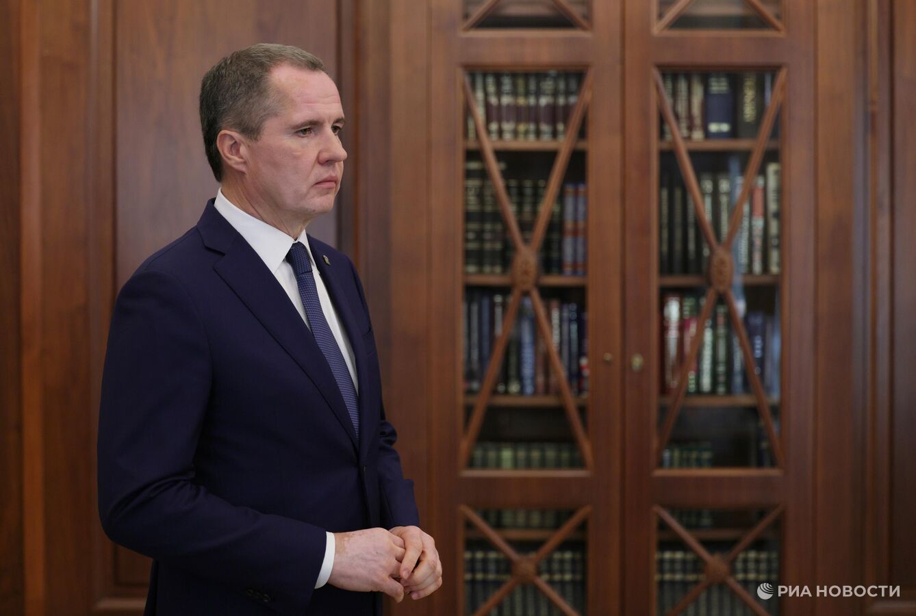 Гладкову предложили купить дом в зоне атак ВСУ