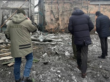 Последствия сегодняшнего ракетного удара ВСУ по энергообъектам Белгорода, из-за которого десятки тысяч человек остались без света