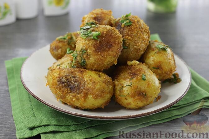 Нежная молодая картошка: рецепты, которые приятно удивят