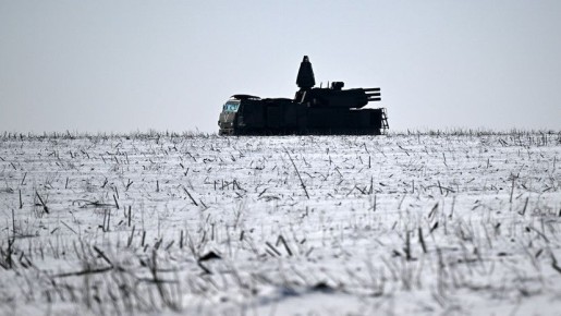 «Украинские террористы нанесли целенаправленный удар»: над Россией за ночь сбили 27 БПЛА, погиб человек