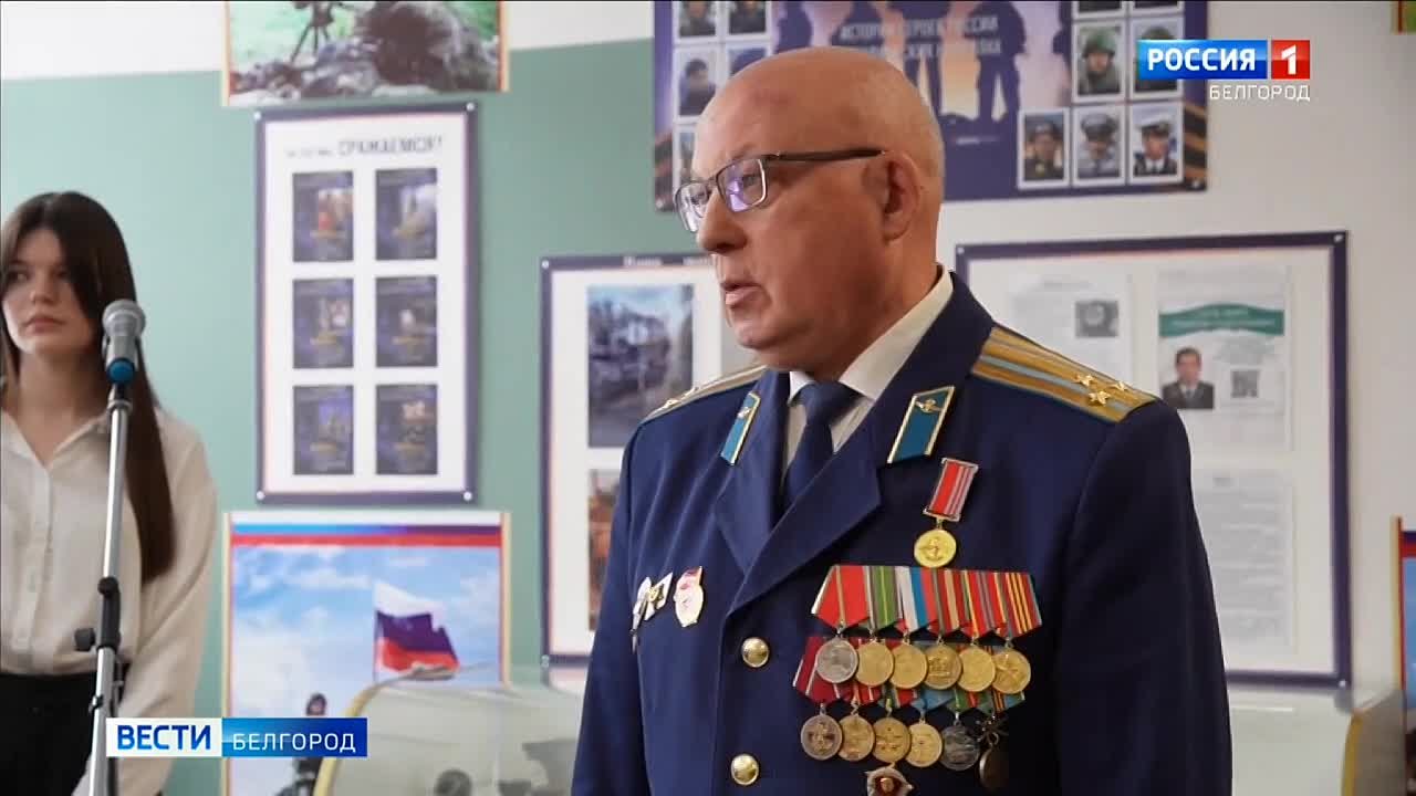 123«Единственный сын. Самый лучший на свете»