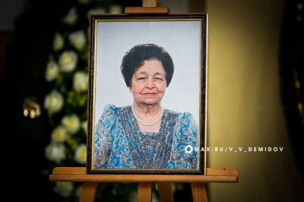 Валентин Демидов: С прискорбием сообщаю: сегодня Белгород попрощался с Лидией Петровной Хворостяной