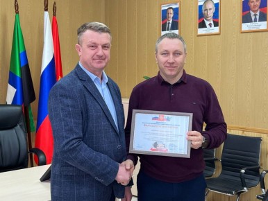 Владимир Переверзев: Провел еженедельное аппаратное совещание: акцент на благоустройство, безопасность и финансовую дисциплину