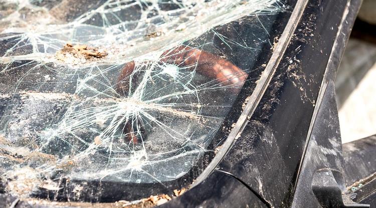 Три человека ранены при атаке дрона на авто в белгородском хуторе