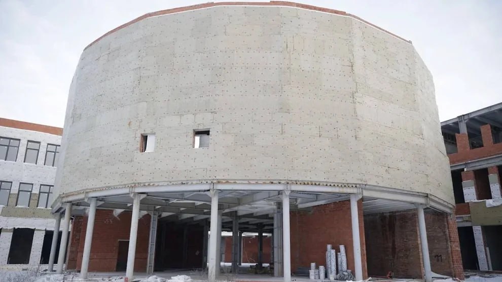 Белгородские власти выделяют 166 млн на достройку школы в Яковлевском округе