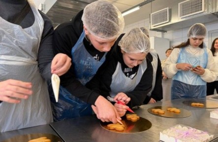 Белгородские школьники и их родители побывали на необычной экскурсии