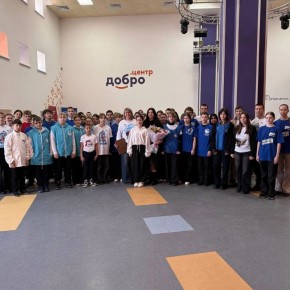 Андрей Миськов: В Центре молодёжных инициатив провели встречу с волонтёром, «Добровольцем Белгородчины» Ниной Шеховцовой