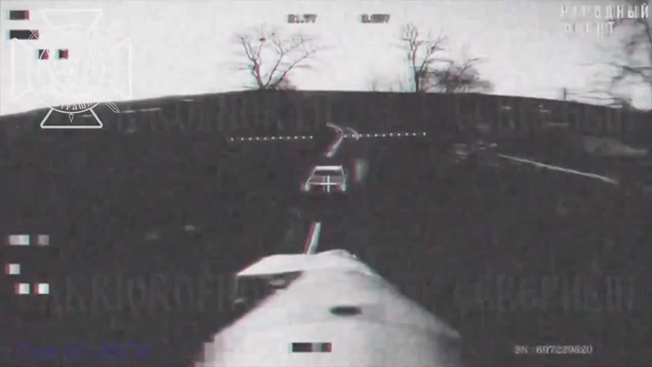 От старых пикапов до броневика «Хамви»: кадры уничтожения вражеской техники в Харьковской и Сумской областях опубликовали бойцы «Севера»