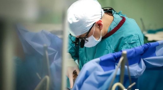 Вячеслав Гладков сообщил, что получившим ранения белгородцам провели более 2 000 операций