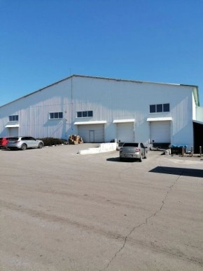 Николай Нестеров: Сегодня в результате атаки трёх беспилотников самолётного типа в селе Поповка повреждено здание Корочанского плодопитомника, автомобиль и линия электропередачи