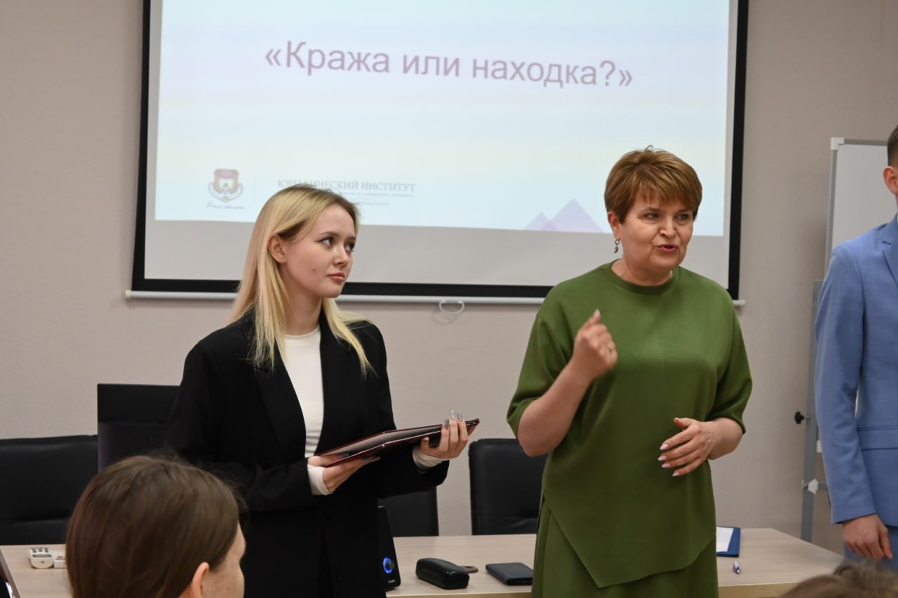 Галина Пятых: Живой урок права. Отрадно констатировать, что правовая грамотность для белгородских школьников перестает быть абстрактной теорией, превращаясь в захватывающую практику