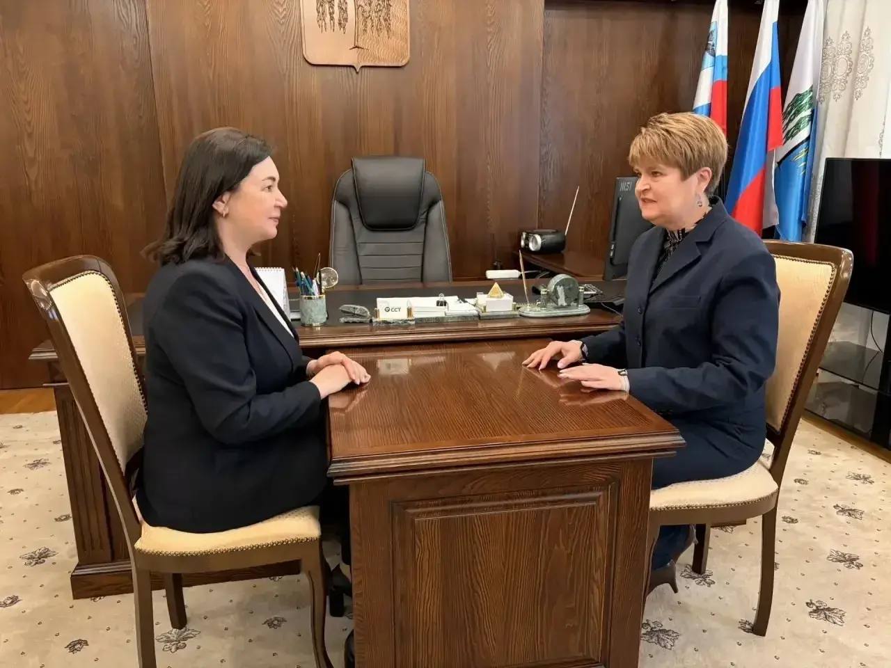 Игорь Щепин: Сегодня наш округ с рабочим визитом посетила Галина Анатольевна Пятых, уполномоченный по правам ребенка в Белгородской области