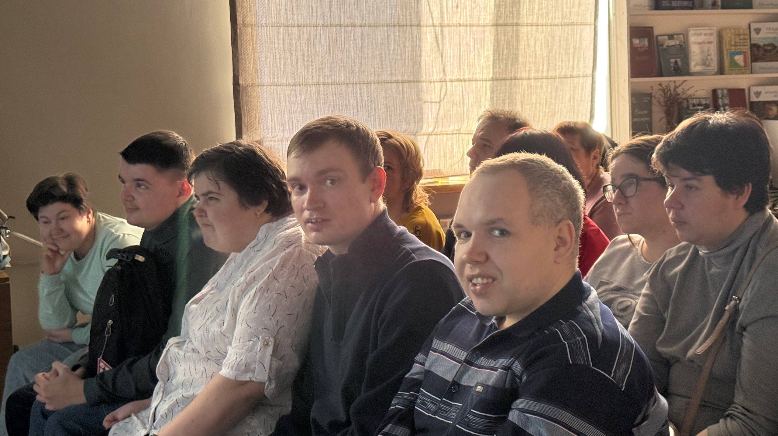 «Тепло души»: как белгородский библиотекарь согрела детей из 50 семей