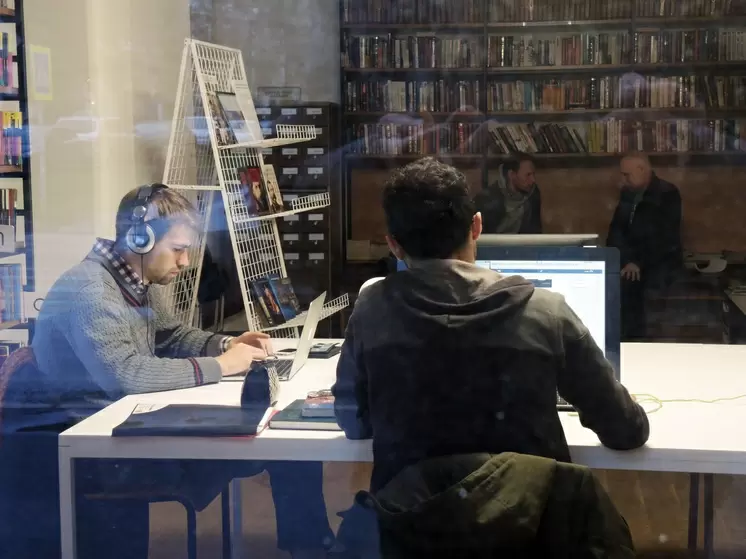 Правительство разрабатывает закон, упрощающий доступ к данным для искусственного интеллекта